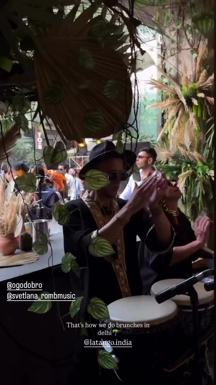 Live percussion set, earlier show